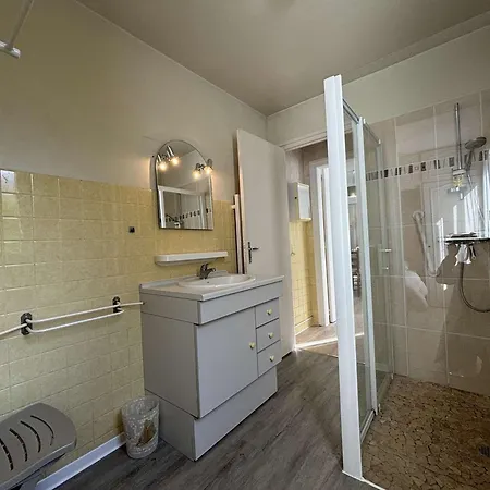 بيت للعطل Maison Confort A La Bree-les-bains, Proche Centre Et Plage, Wifi Inclus - Fr-1-246a-156