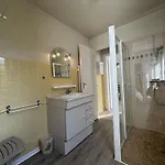 別荘 Maison Confort A La Bree-les-bains, Proche Centre Et Plage, Wifi Inclus - Fr-1-246a-156